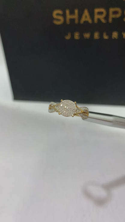 Ivy Diamond Engagement Ring in 18 Karat Solid Gold