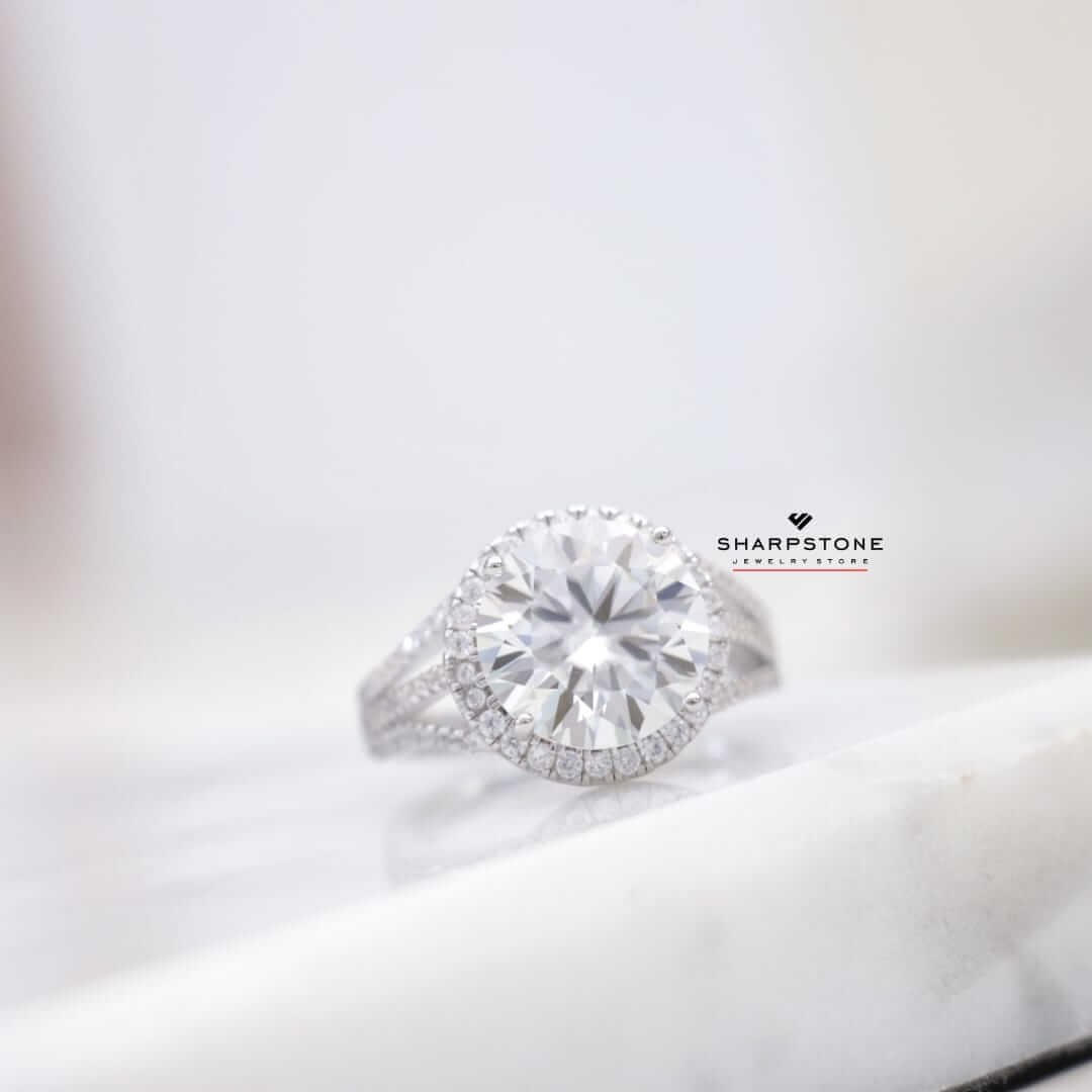 Alexia Moissanite Engagement Ring in 925 Sterling Silver