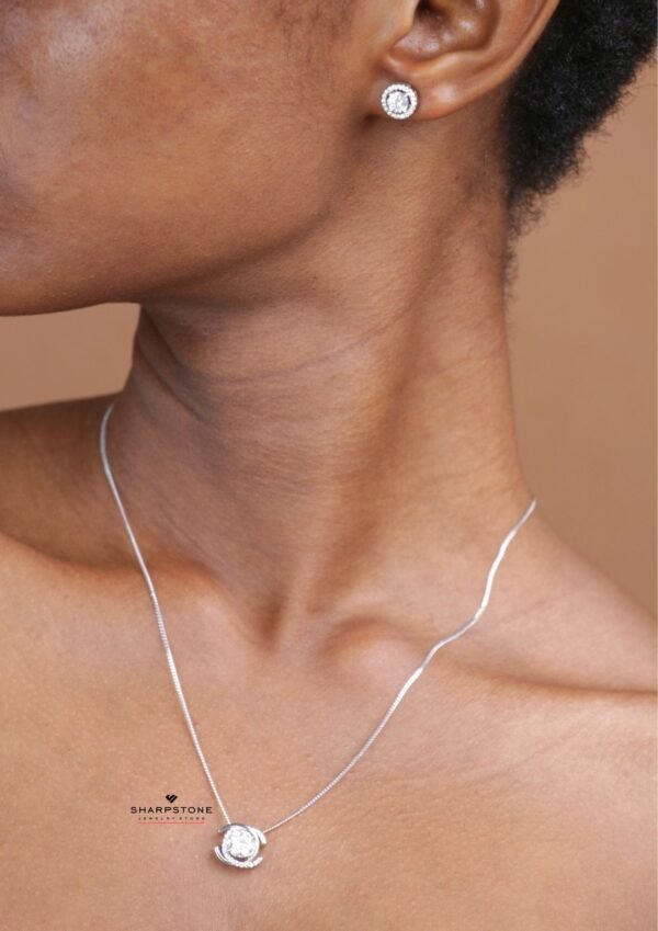 Moissanite Venus- Bruce Set in 925 Sterling Silver - Image 3