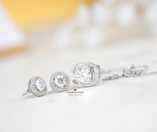 Moissanite Venus- Bruce Set in 925 Sterling Silver - Image 2