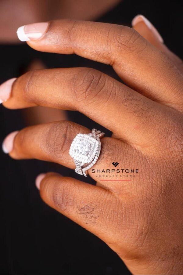Isabella Moissanite Bridal Set