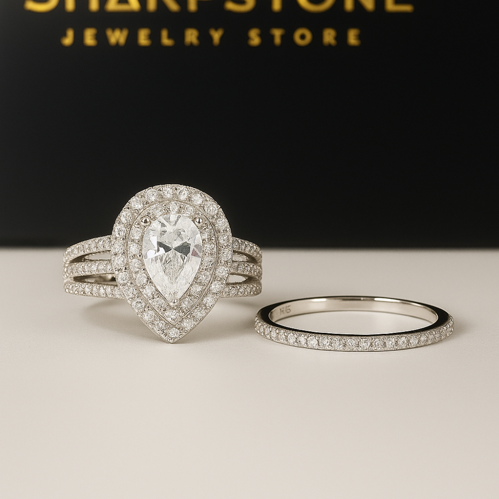 Leah sterling silver Bridal set with moissanite front