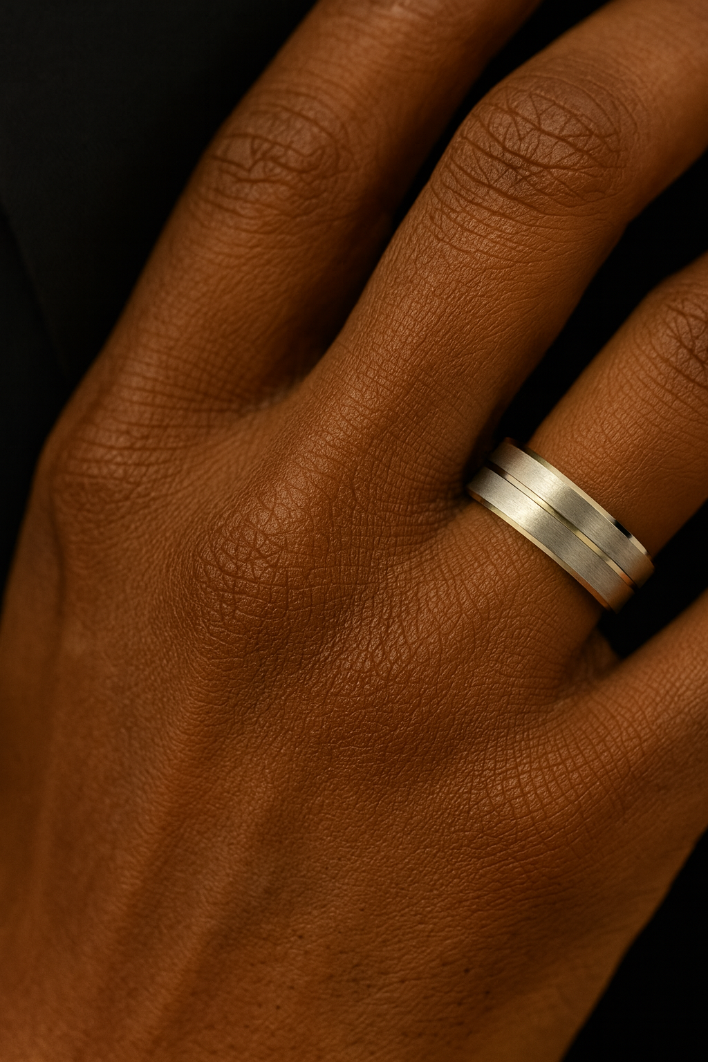 Archie White Titanium Steel Male Band Model