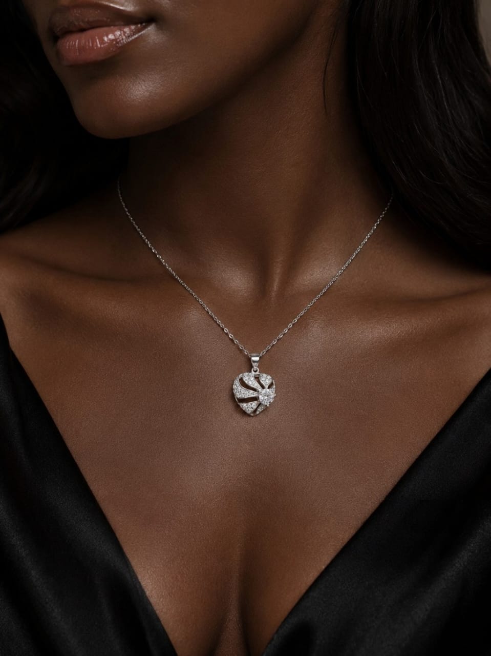 Cherie Heart Necklace Model