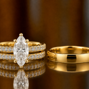 Mar Gold Trio Set Ring with Moissanite and Diamond Stone